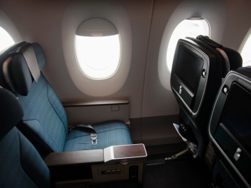 how-is-premium-economy-different-from-economy
